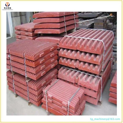 Kopásálló öntött szénacél bélés